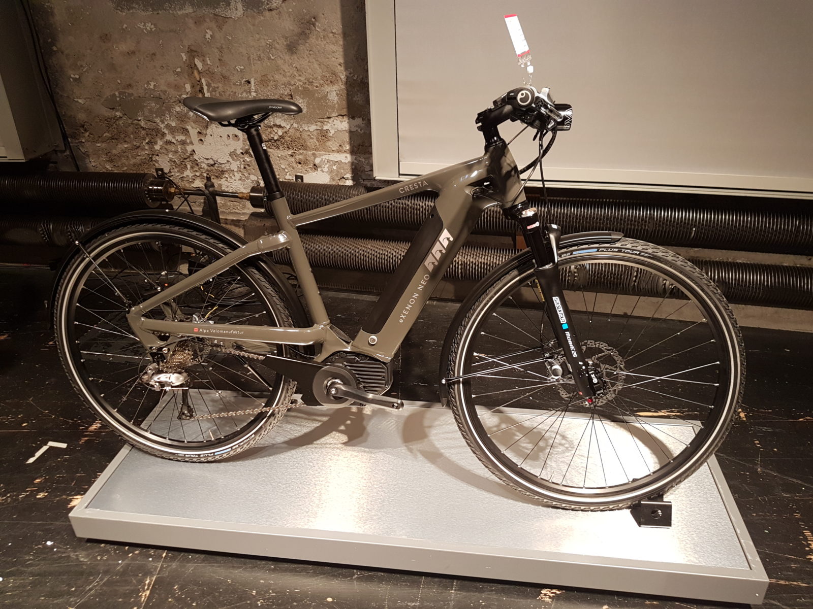Cresta E-Bike 2018 - Xenon Neo mit Bosch