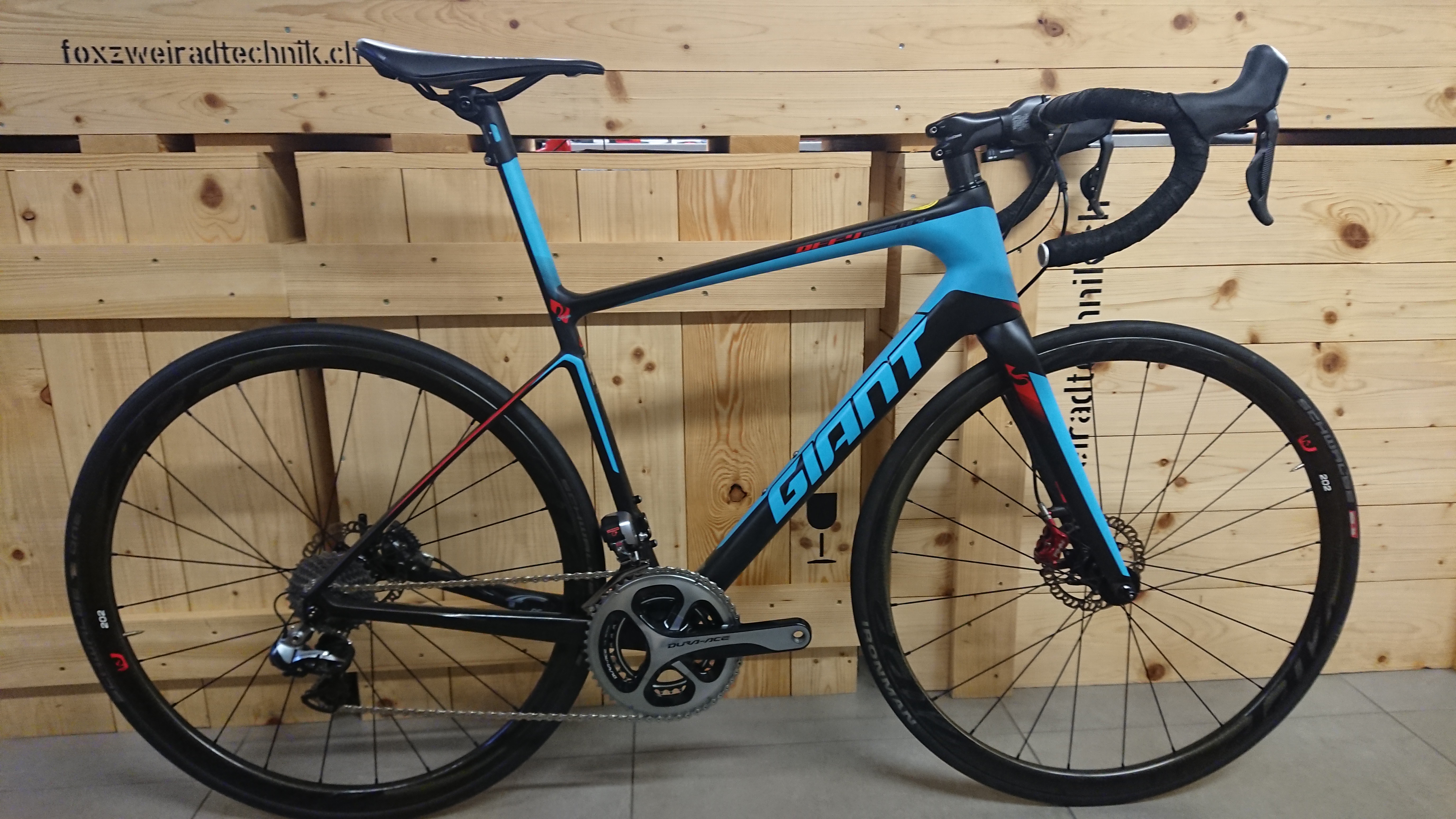 Testvelo – Giant Rennrad Defy Advanced SL 0 Disc